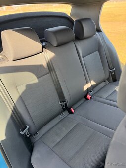 Volkswagen Golf V - 10