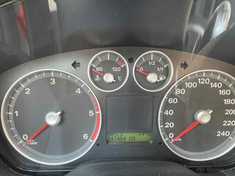 Ford Focus 1.6 TDCI - 10