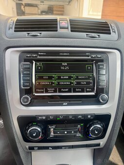 Octavia combi 1.9 TDI DSG - 10