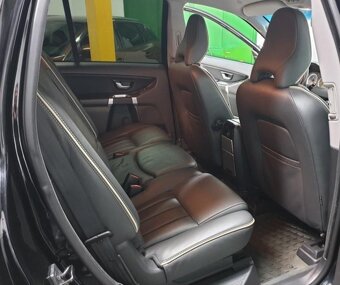 Volvo XC90 2.4 D5 AWD 147KW model 2014 - 10