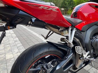 Honda Cbr1000rr - 10