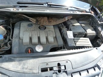 Volkswagen Touran 2006 NAHRADNI DILY - 10