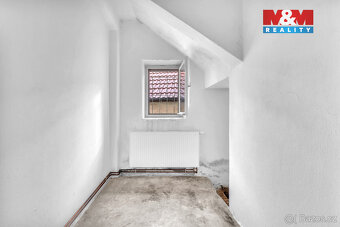 Prodej rodinného domu v Dašicích, ul. Nábřeží - 10