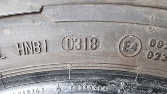 Letní pneu 215/65/16c Continental - 10