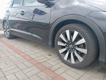 Honda Civic Tourer 1.8 AUTOMAT - 10
