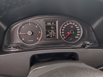 VW Transporter T5 2.0TDI DSG - 10