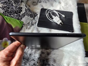 HUAWEI MediaPad T5 10" 4/64GB LTE Black - 10