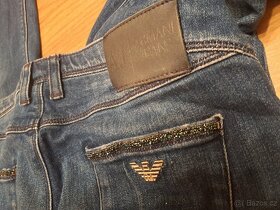 Armani Jeans - 10