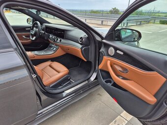 Mercedes E 300de 4M AMG - 10