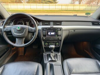 Škoda Superb 2.0TDI DSG 2011 ELEGANCE - 10