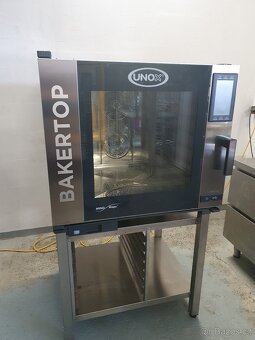 Pekařská pec Unox Bakertop 6 GN - 10