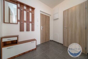Pronájem bytu 2+kk+L, 58 m², parkovací stání, novostavba, Pr - 10