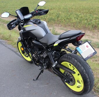 Yamaha MT-07 2018 ABS - 10