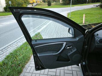 DACIA DUSTER 1.5 DCI 80kw 4X4, DOBRÝ STAV, PŮVOD ČR - 10