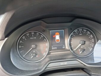 Škoda Octavia 3 combi 1.6 TDI 81kw Style - 10