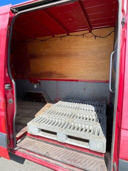 Volkswagen Crafter 2.5d 120kW - 10