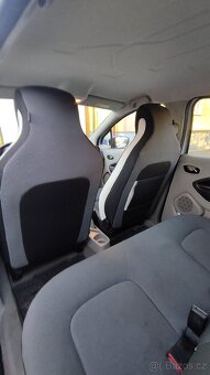 Renault Zoe - elektromobil 43Kw rok 2016 - 10