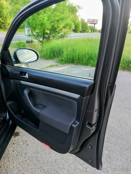 Volkswagen Jetta 2.0 tdi - 10