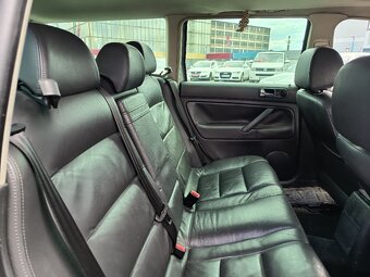 VOLKSWAGEN Passat Variant 1,9TDI 4Motion Highline - 10