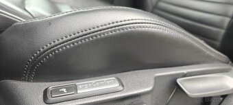 Volkswagen Passat B8 Combi HIGHLINE - 10