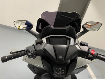 NOVÁ Honda Forza 350 + smart box - 10