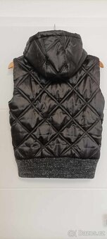 Dámské oblečení - 10