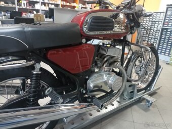Prodám novou Limitku Jawa 350 2T retro 7 kus ze 40 - 10