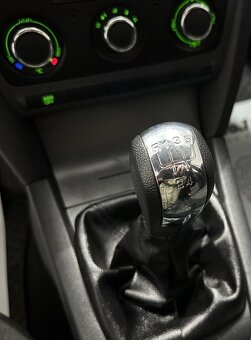 oktavia 2 facelift bez DPF top stav - 10