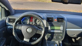 VW Golf V R32 3,2i V6 184kW 4x4 DSG 2009 - 10