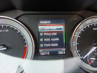 Škoda Superb Sportline 2.0 TDi 140kw - 10