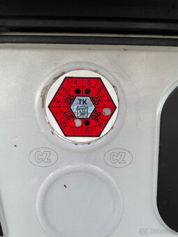 Kia Ceed ED 1.6 benzín cvvt kombi 2012 pofacelift - 10