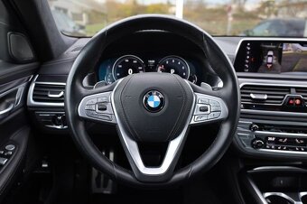 BMW 750Li 2019 - 10