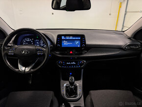 Hyundai i30, 1,0 T-GDI Smart kombi 120HP MT rv.3/2023 ZÁRUKA - 10