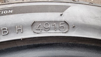 Letní pneu 215/40/17 Hankook - 10