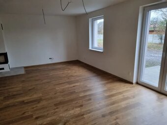 Pronájem řadového rodinného domu 4kk, 119 m2 - 10