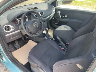 Renault Clio 1.2i 55kw pouze 122tis.naj - 10