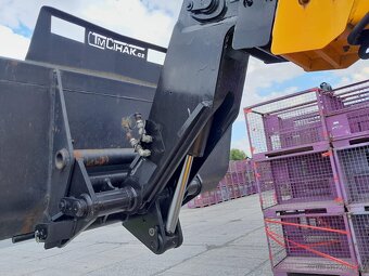 teleskopický nakladač MANITOU MT932 - 10