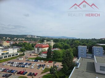 Pronájem bytu 2+kk, rekonstrukce, 50 m2, Žižkovo náměstí - A - 10