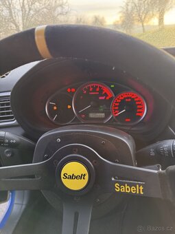 Subaru impreza STI - 10