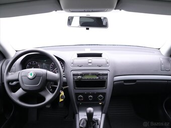 Škoda Octavia 1,2 TSI 77kW CZ Klima 1.Maj. (2011) - 10