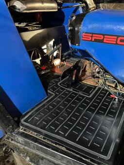 Gumová rohož Zetor 5511, 5611, 5711, 5745, 6711, 6745 ,6911. - 10