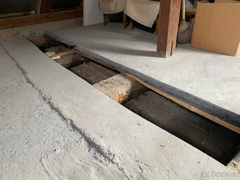 Pěnová i foukaná izolace Supafil anhydritový potěr - 10