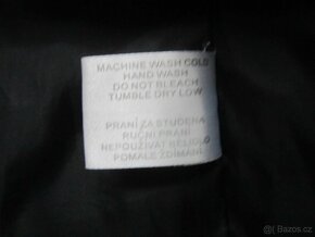 ČERNÁ DÁMSKÁ BUNDA vel.M - 10