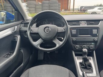 ŠKODA OCTAVIA 1.4 TSI 2015 ELEGANCE PO SERVISE - 10