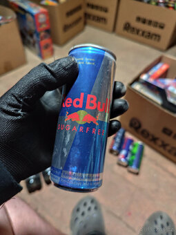 Plechovky od Energy Drinků Red Bull 2 - 10