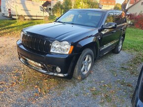 Jeep Grand Cherokee 5,7 Hemi SRT - 10