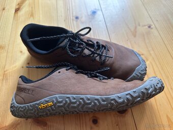 Barefoot merrell - 10