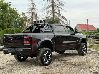 DODGE RAM 1500 5,7 HEMI BLACK WIDOW odpočet DPH - 10
