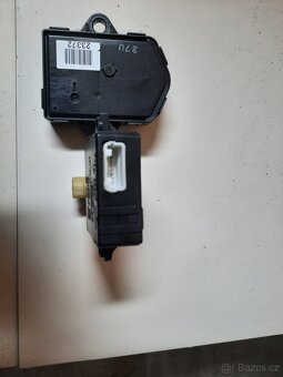 Lexus natáčení světel (AFS)  37000-11879 - 10