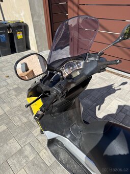 Yamaha 250 xmax skutr - 10